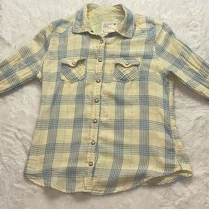 American Eagle Plaid Button down shirt